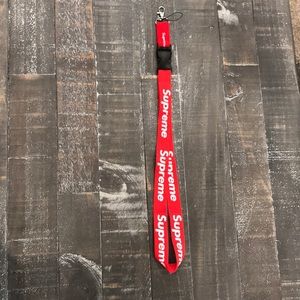 Supreme Lanyard!!
